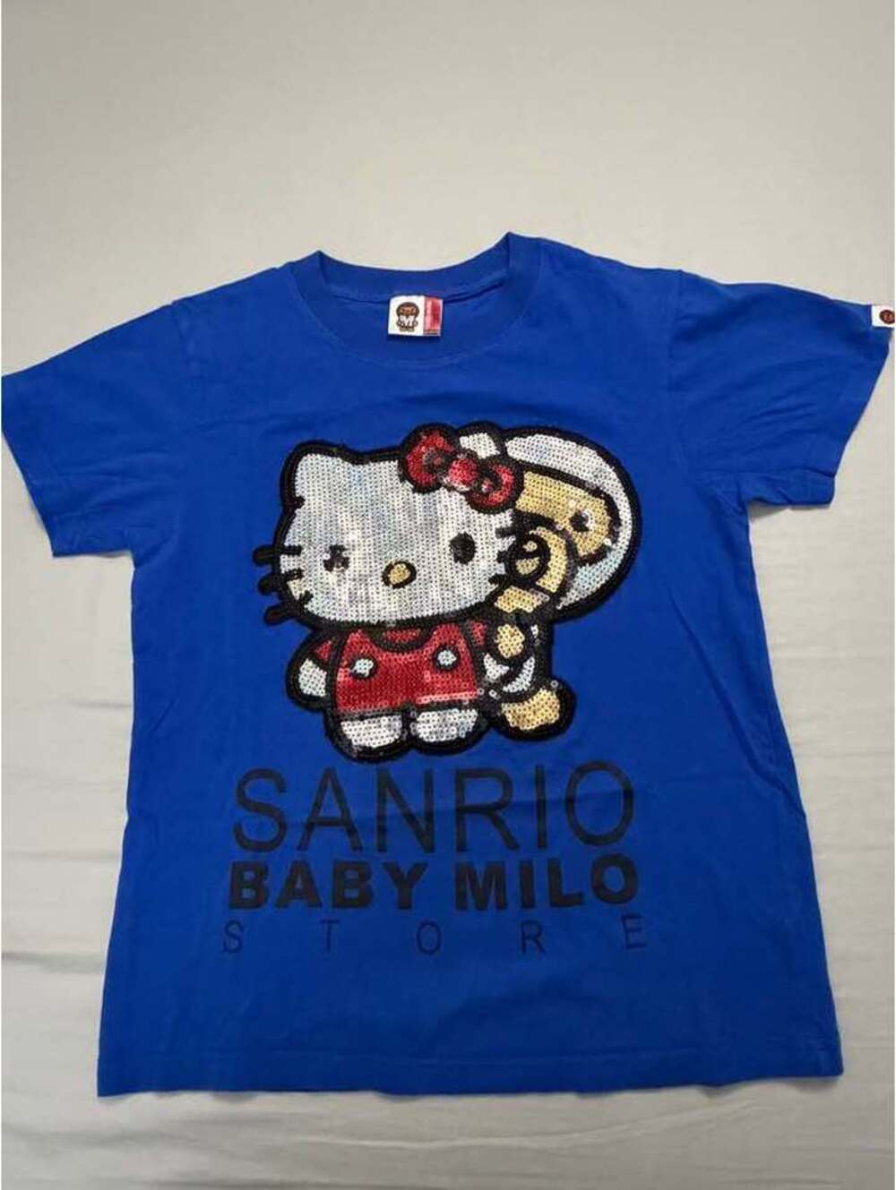 BAPE Baby Milo x Sanrio Hello Kitty Sequin T-Shirt Size Medium
Used Good $60